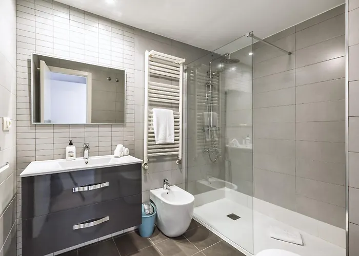 アパート La Senia